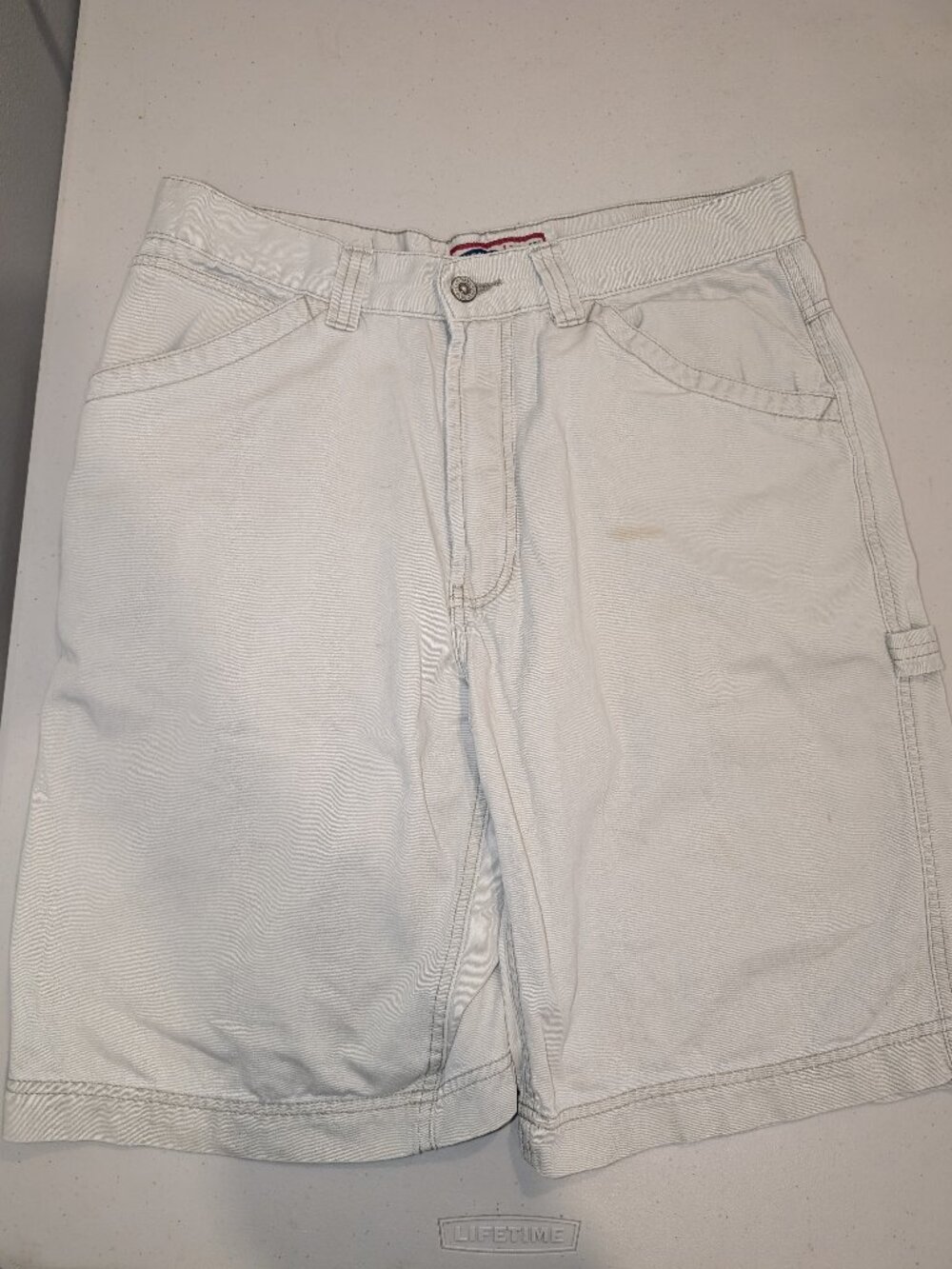 Vintage Old Navy Light Tan Carpenter Shorts - Waist size 33